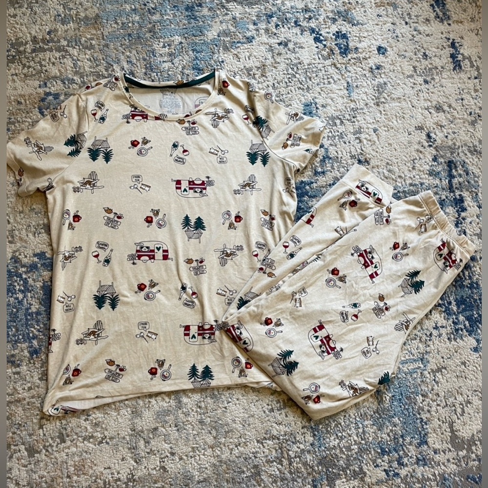 Women’s pajama set